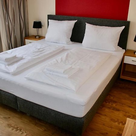 Haus Elisabeth Hotel บัดซัลซุงเงน ภายนอก รูปภาพ